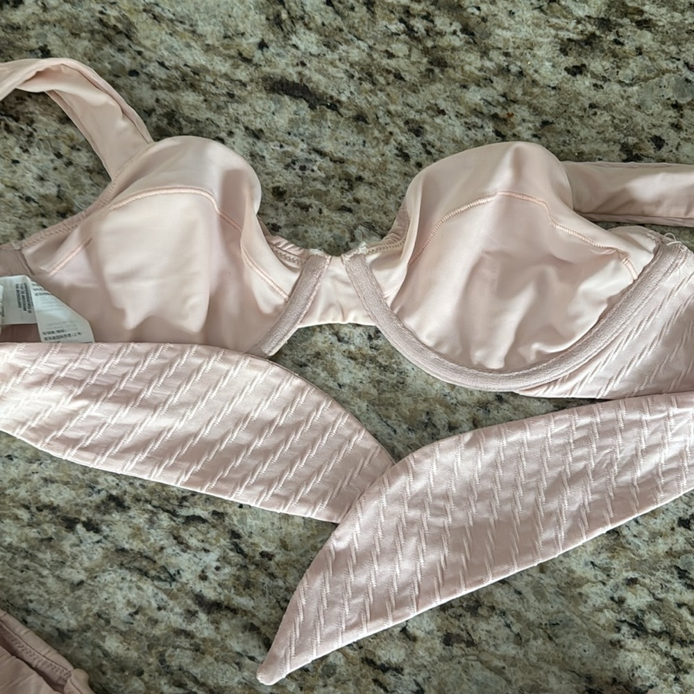 a&f bikini - Picture 3 of 6